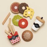 Drewniany zestaw 3w1 hamburger frytki napój, zabawka dla dzieci, Le Toy Van - 5